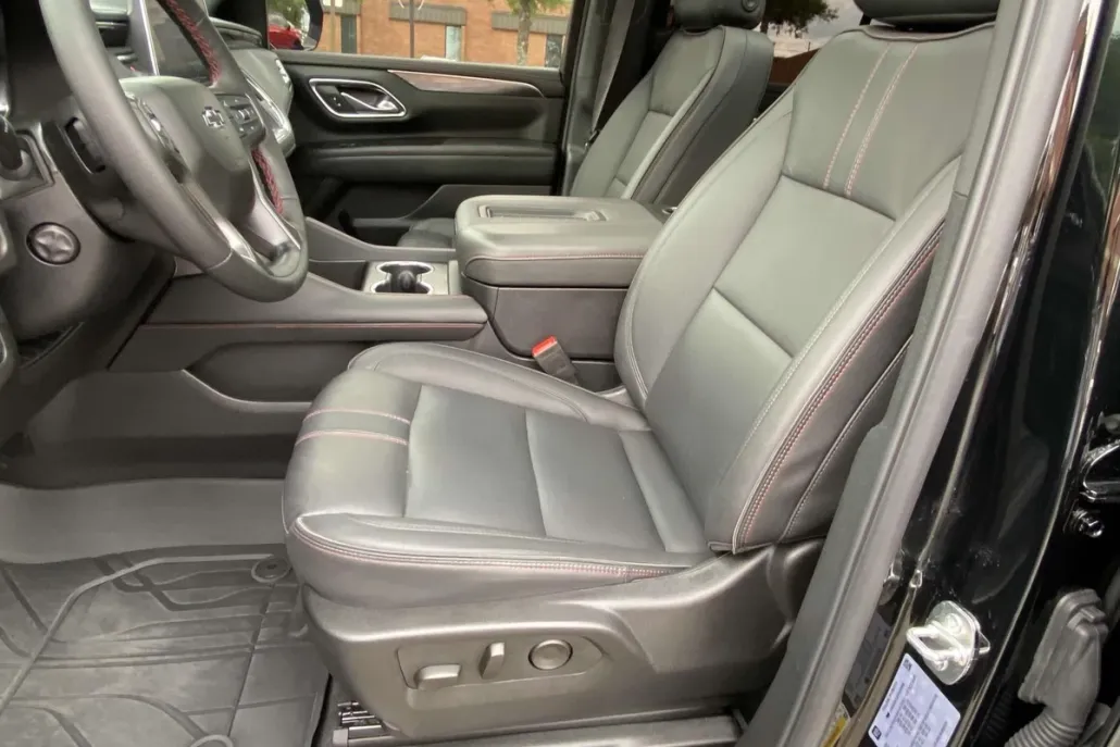 2024 Chevrolet Tahoe RST photo 1