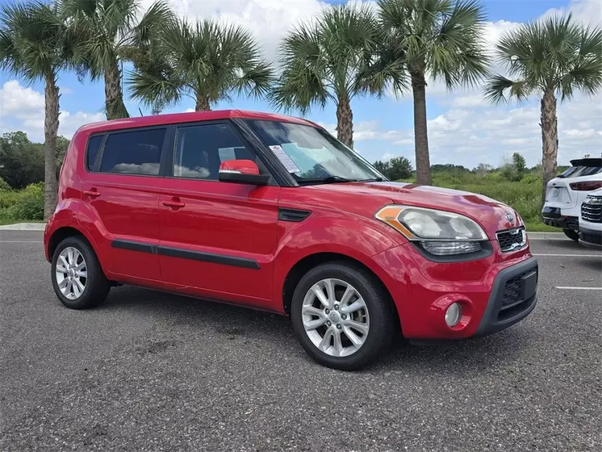 2012 Kia Soul Plus photo 1