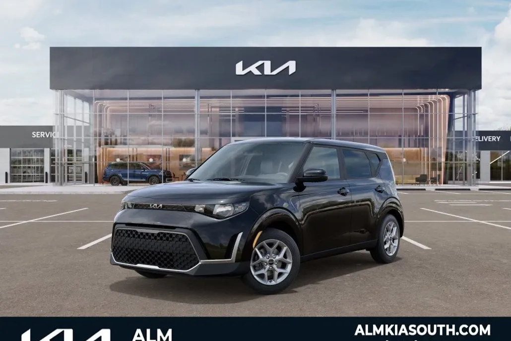 2025 Kia Soul LX photo 1