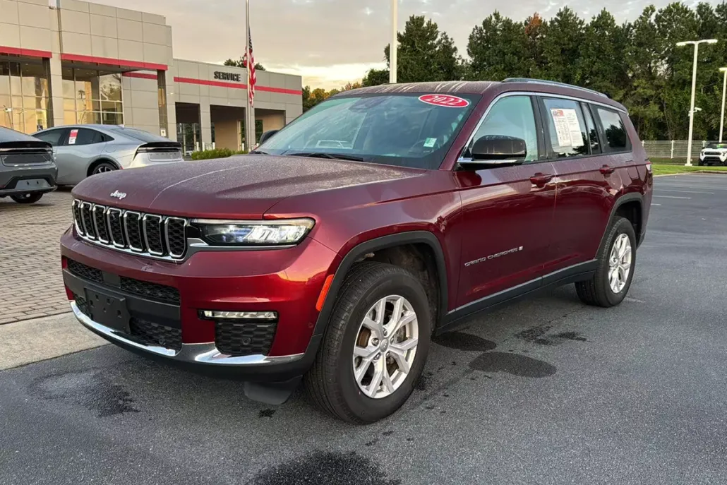 2022 Jeep Grand Cherokee Limited photo 1