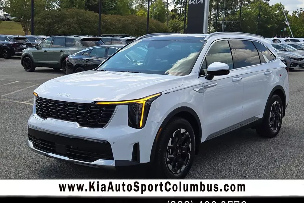2026 Kia Sorento S photo 1