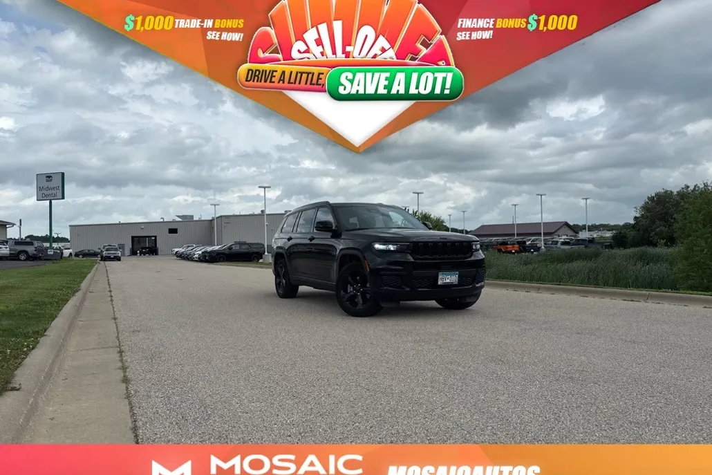 2021 Jeep Grand Cherokee Altitude photo 1