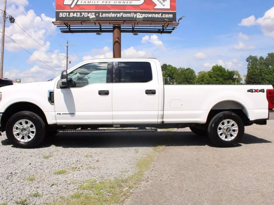 2021 Ford F-250 photo 1