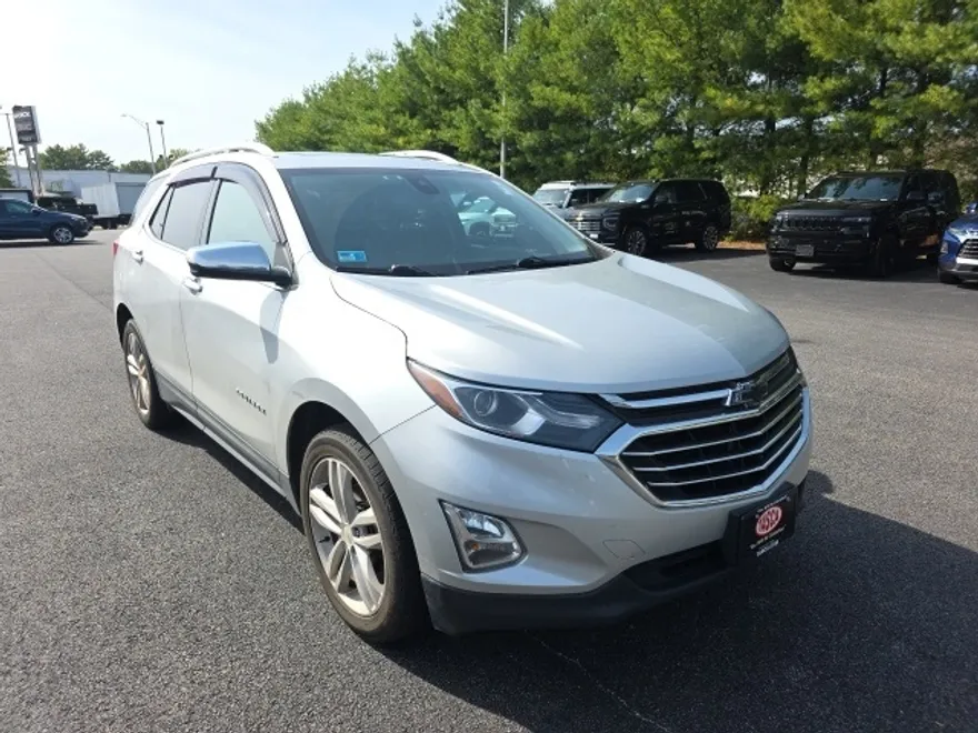 2018 Chevrolet Equinox Premier photo 1