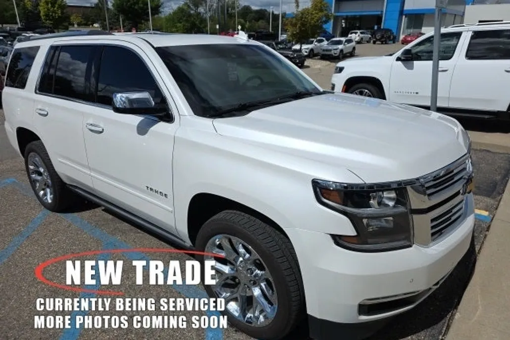 2019 Chevrolet Tahoe Premier photo 1