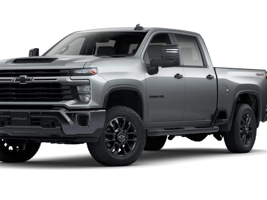 2025 Chevrolet Silverado 2500HD Custom photo 1
