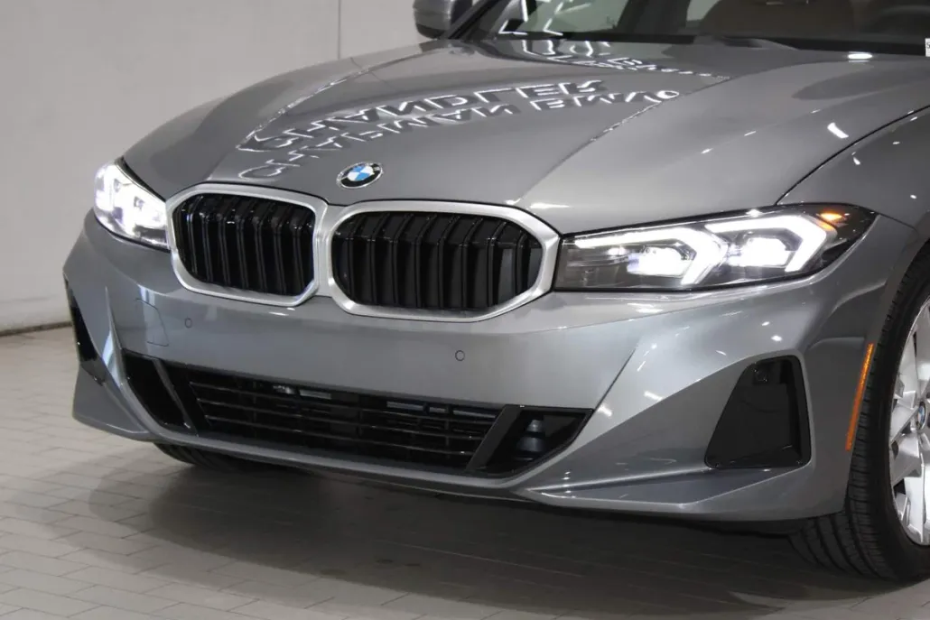 2025 Bmw 330i photo 1