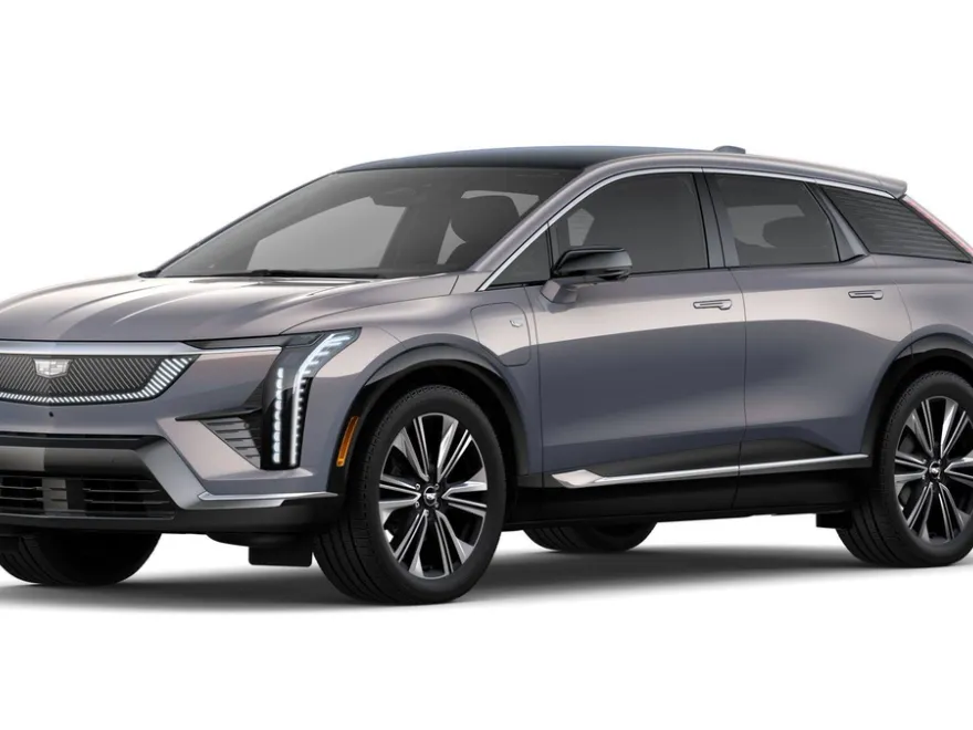 2025 Cadillac Optiq Luxury photo 1