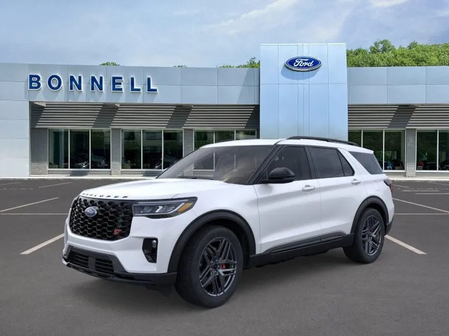 2025 Ford Explorer ST photo 1