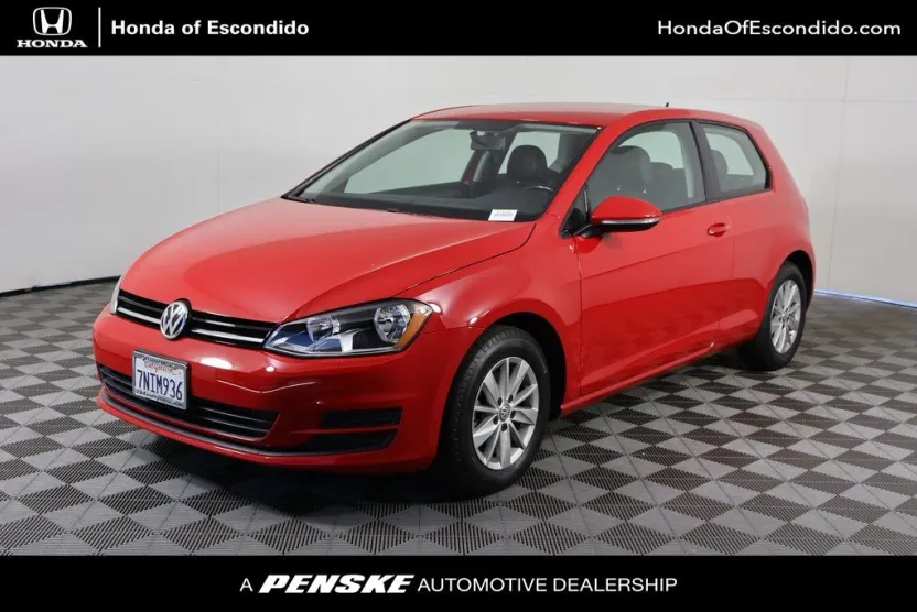 2015 Volkswagen Golf TSI S photo 1