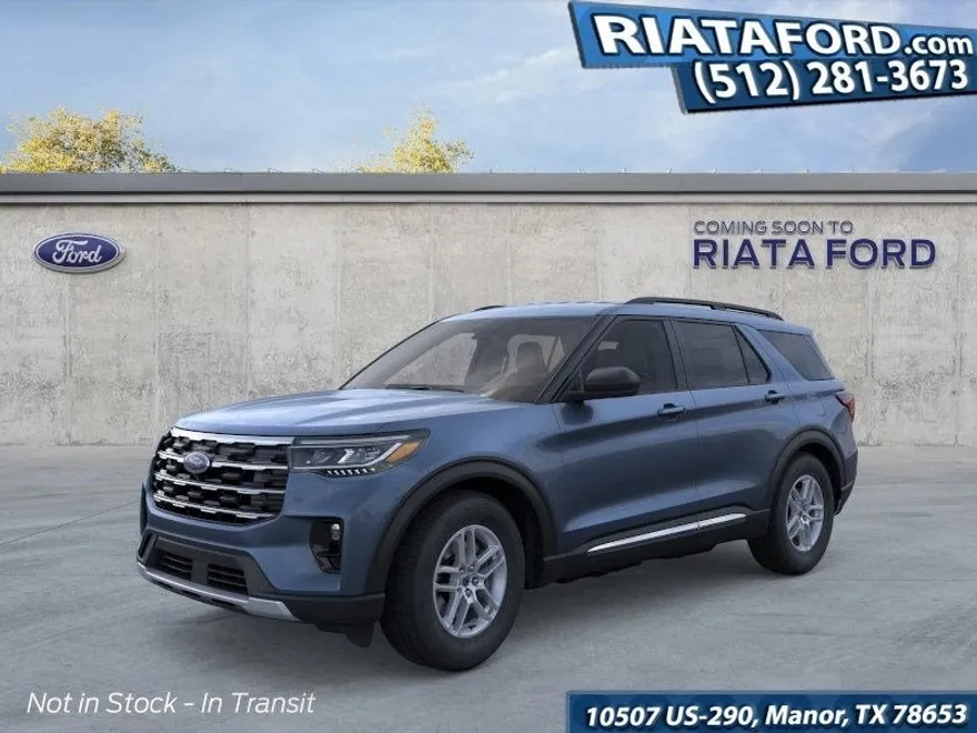 2025 Ford Explorer photo 1