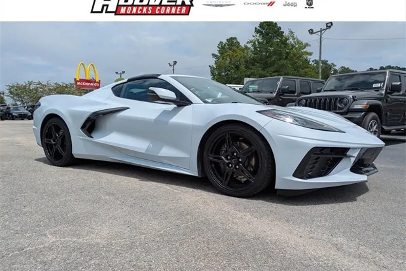 2020 Chevrolet Corvette Stingray 2LT Coupe photo 1