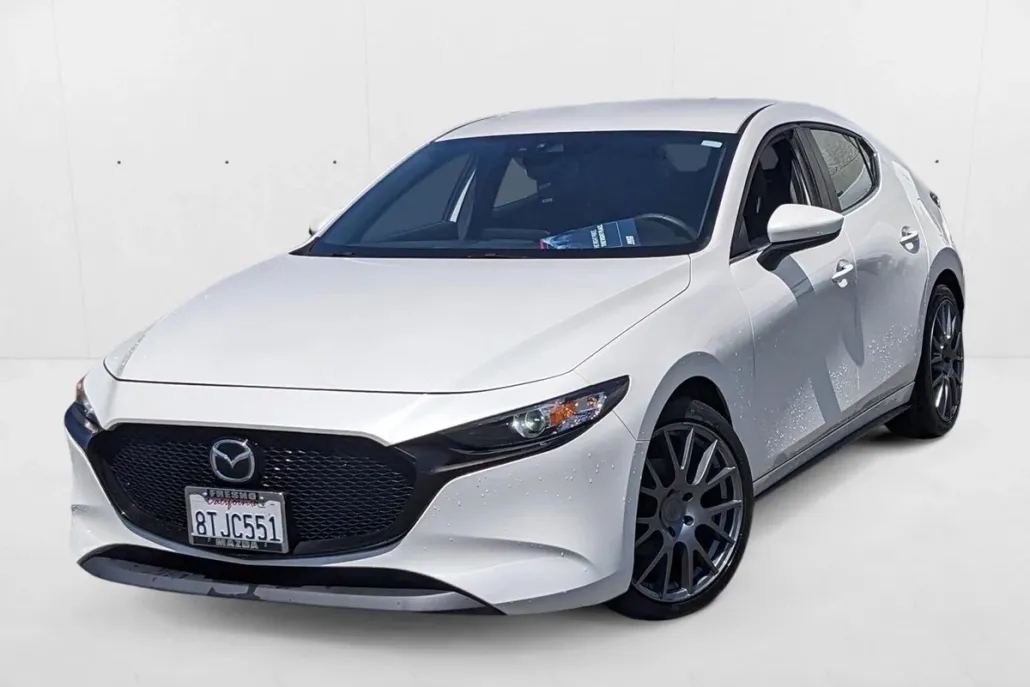 2019 Mazda Mazda3 Preferred Hatchback photo 1