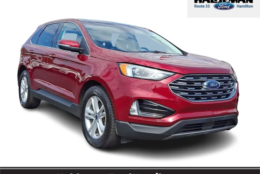 2019 Ford Edge SEL photo 1