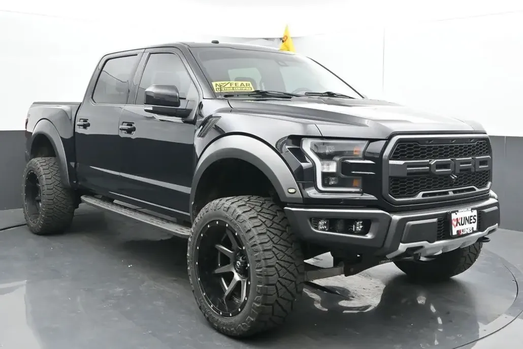 2018 Ford F-150 Raptor photo 1