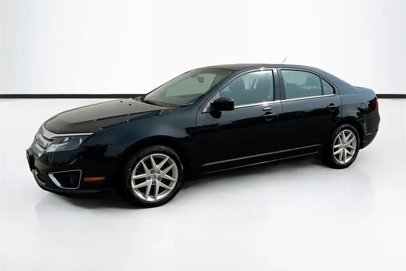 2012 Ford Fusion SEL photo 1