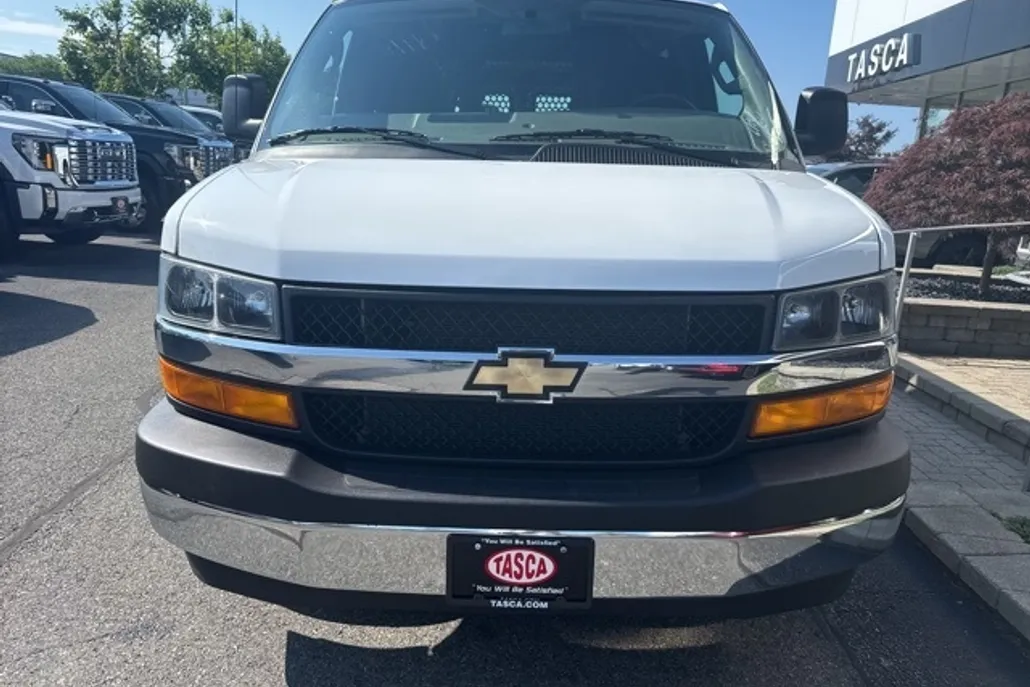 2023 Chevrolet Express 2500 Work Van photo 1