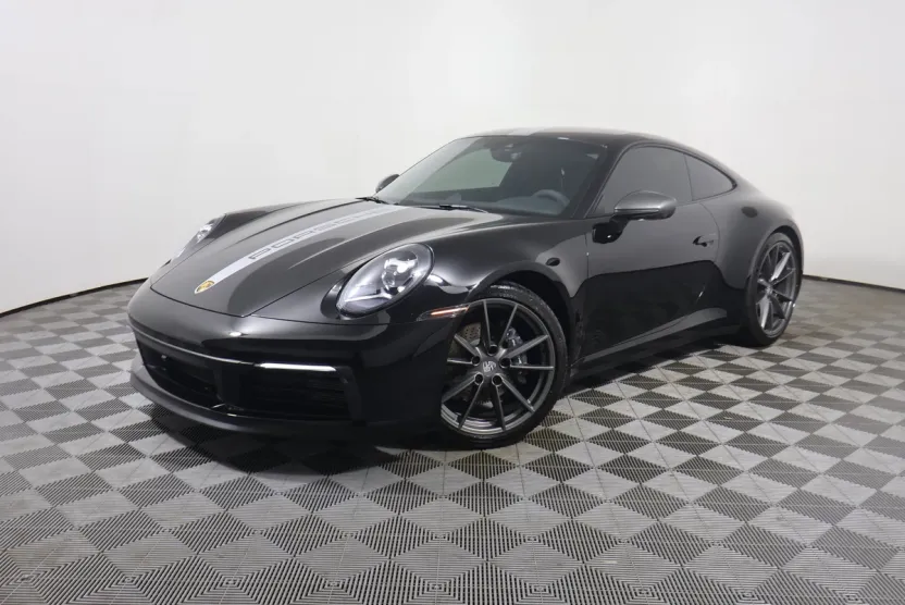 2024 Porsche 911 T photo 1