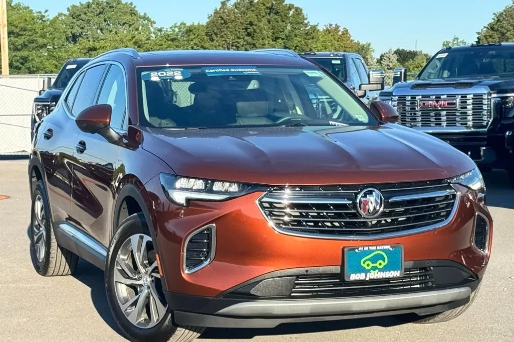 2022 Buick Envision Essence photo 1