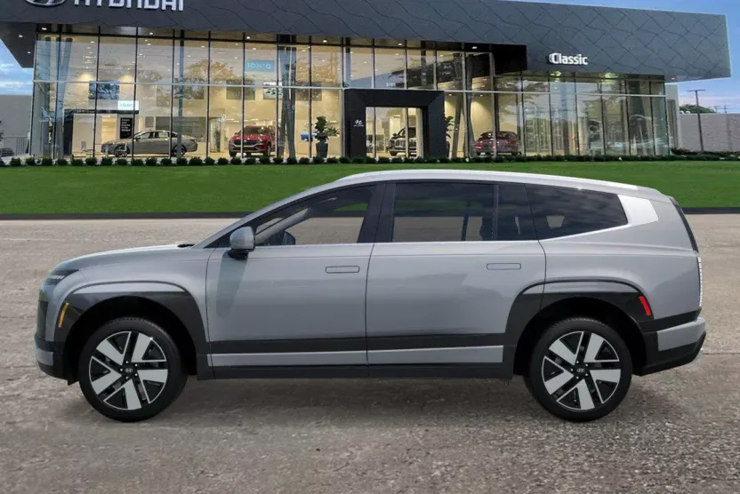 2026 Hyundai Ioniq SEL photo 1