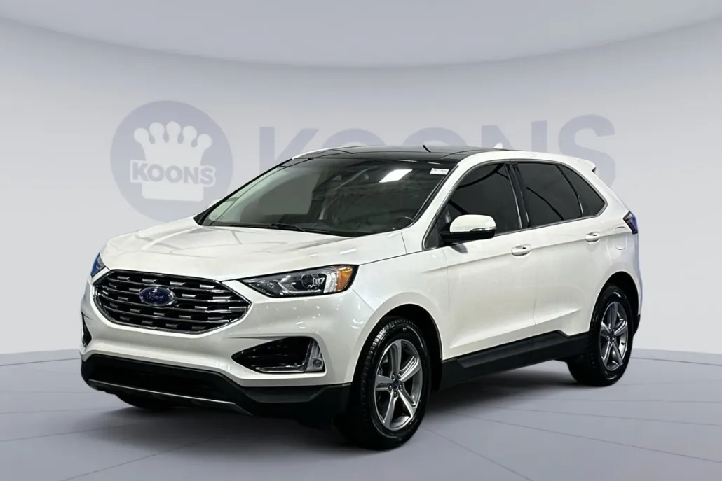 2019 Ford Edge SEL photo 1