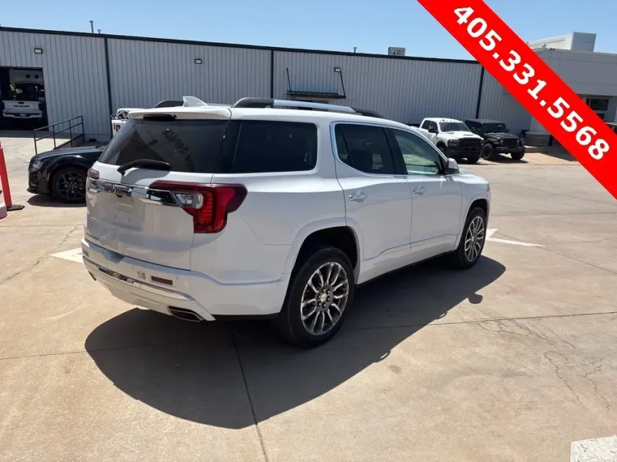 2023 Gmc Acadia Denali photo 1