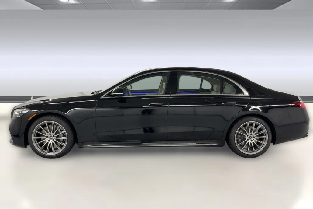 2026 Mercedes Benz S 580e 4MATIC photo 1