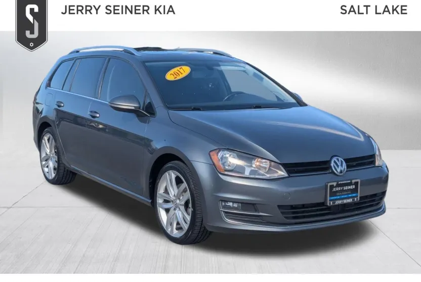 2017 Volkswagen Golf SportWagen SEL photo 1