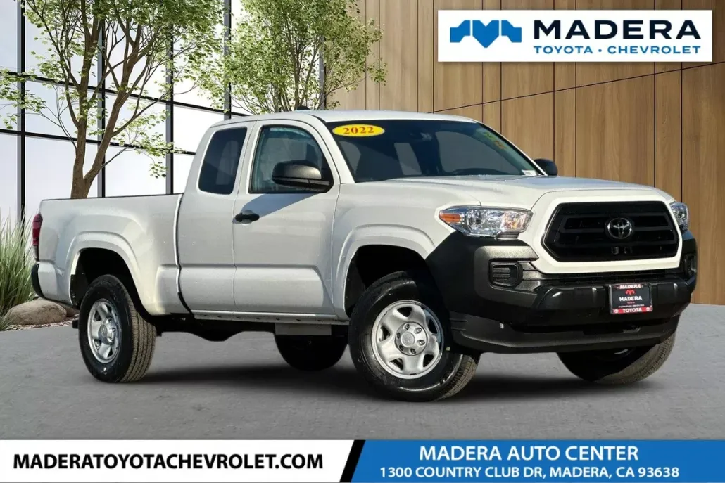 2022 Toyota Tacoma SR photo 1
