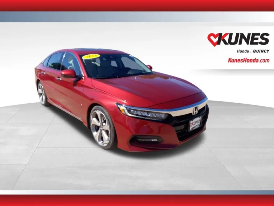 2018 Honda Accord Touring 2.0T photo 1