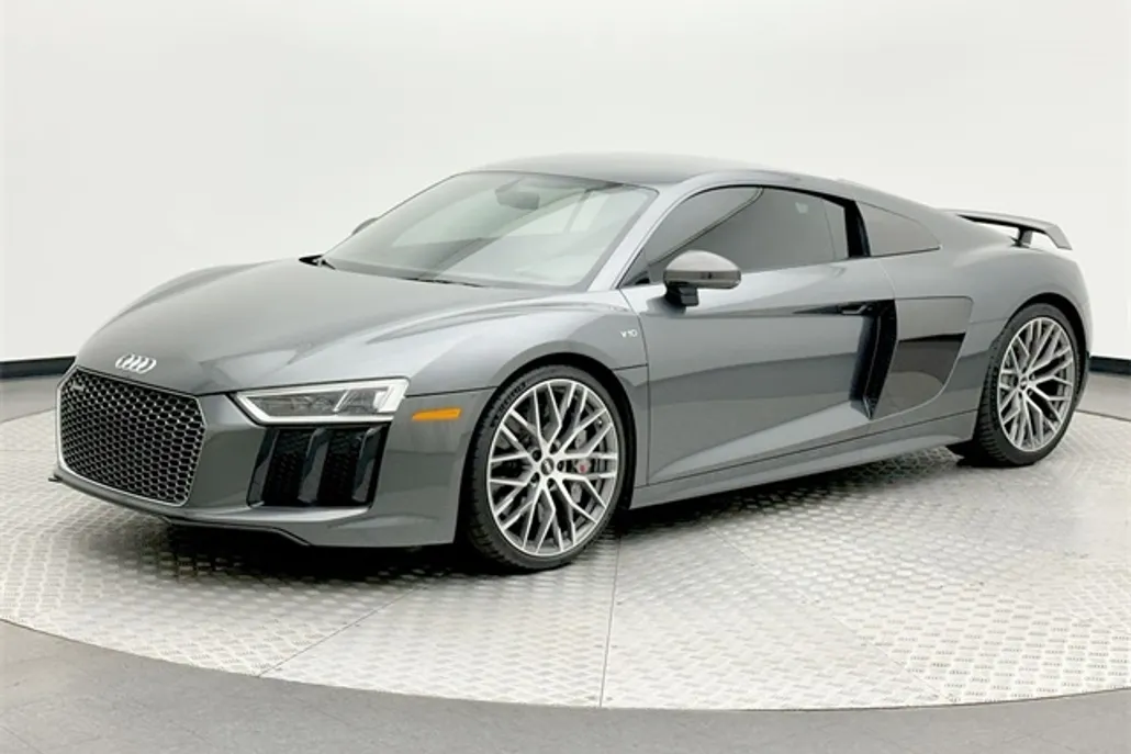 2017 Audi R8 5.2 Plus Quattro photo 1