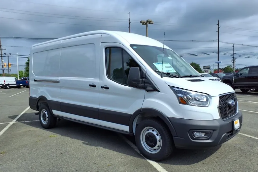 2025 Ford Transit Cargo Van photo 1