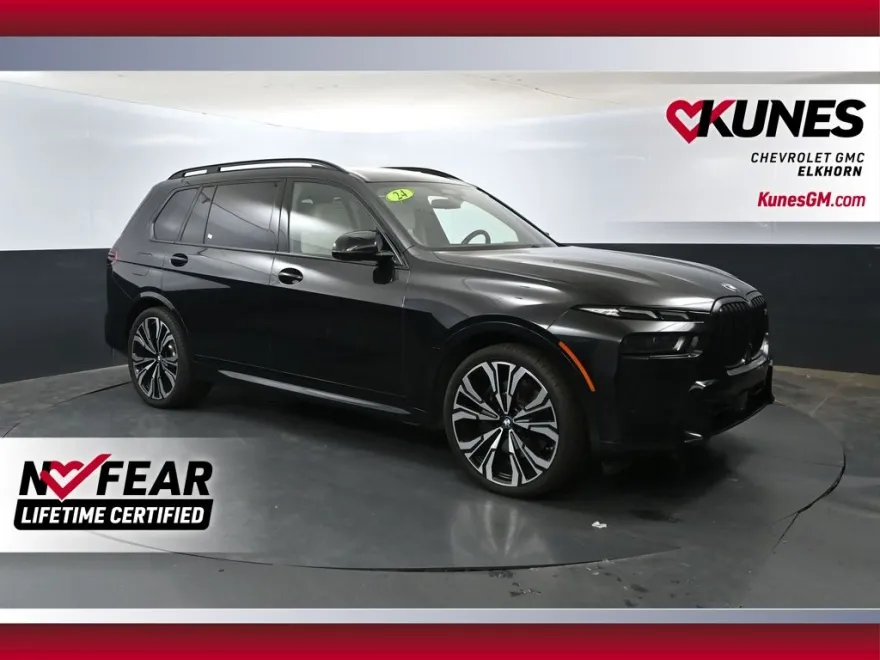2024 Bmw X7 M60i photo 1
