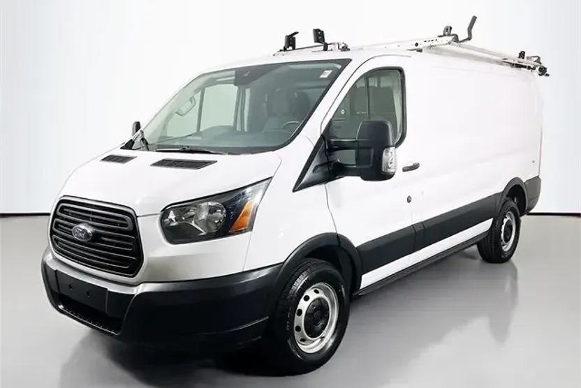 2019 Ford Transit photo 1