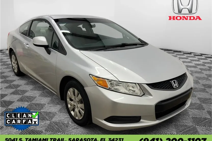 2012 Honda Civic LX photo 1