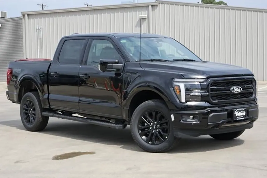 2025 Ford F-150 Lariat photo 1