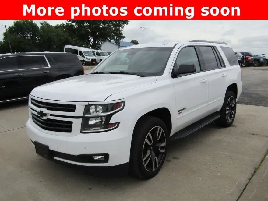 2018 Chevrolet Tahoe Premier photo 1