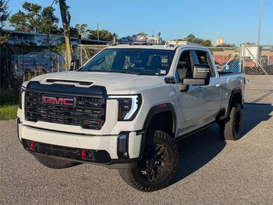 2024 Gmc Sierra 2500 HD AT4 photo 1