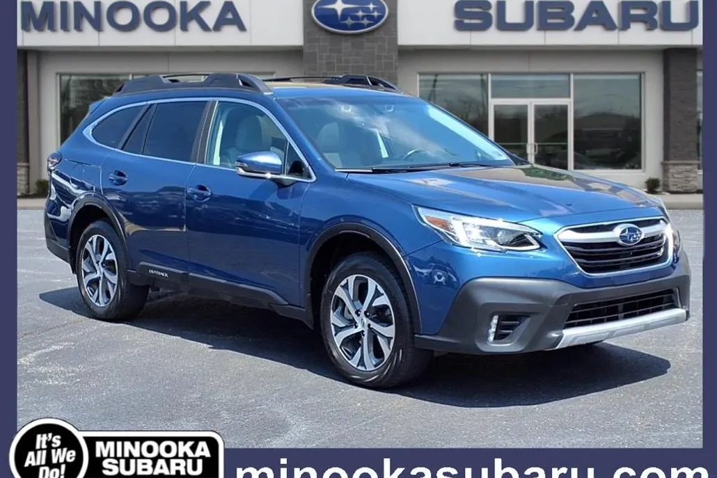 2022 Subaru Outback Limited photo 1