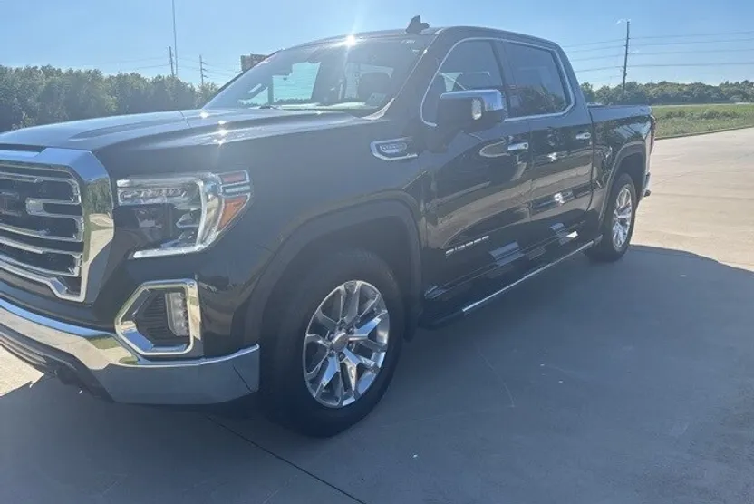 2021 Gmc Sierra 1500 SLT photo 1