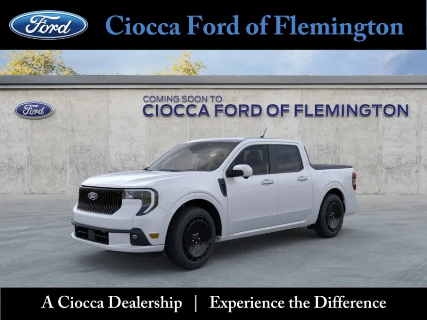 2025 Ford Maverick photo 1