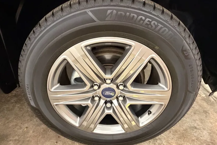 2020 Ford F-150 Platinum photo 1