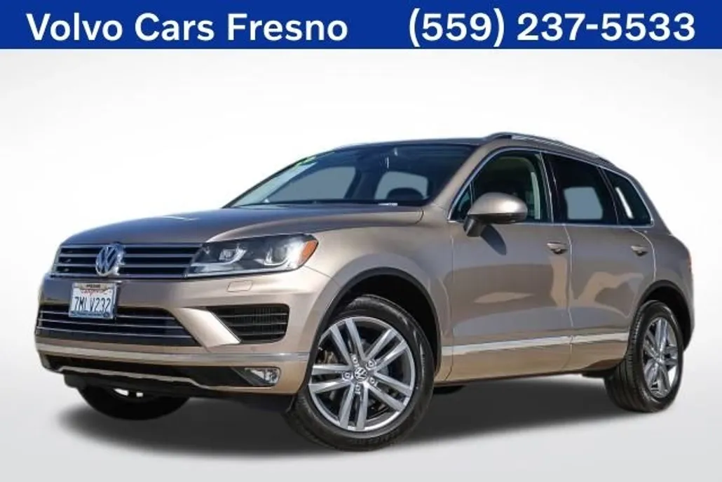 2016 Volkswagen Touareg V6 TDI Lux photo 1