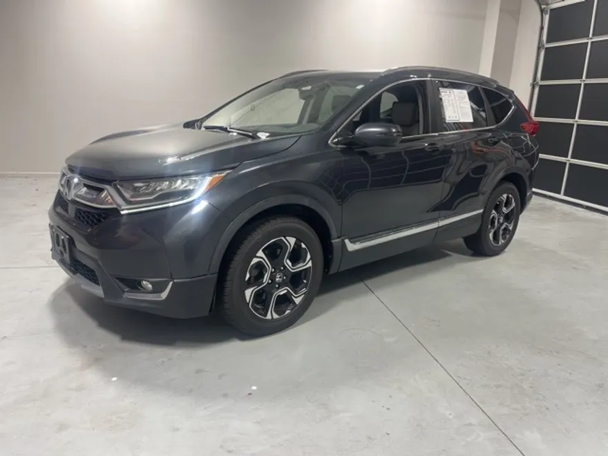 2018 Honda CR-V Touring photo 1
