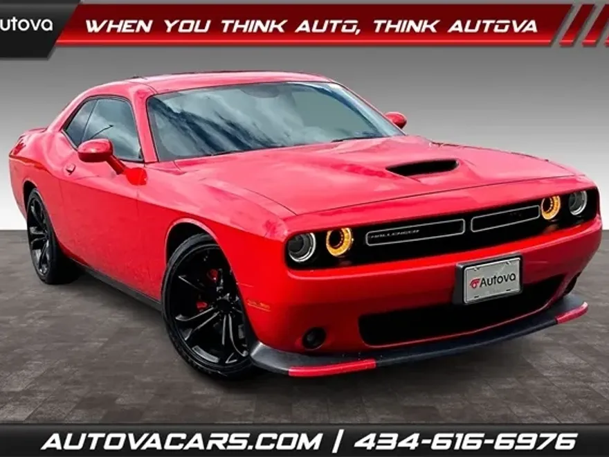 2020 Dodge Challenger R/T photo 1