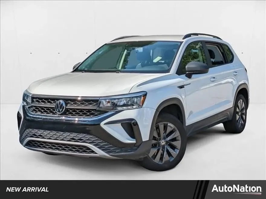 2022 Volkswagen Taos S photo 1