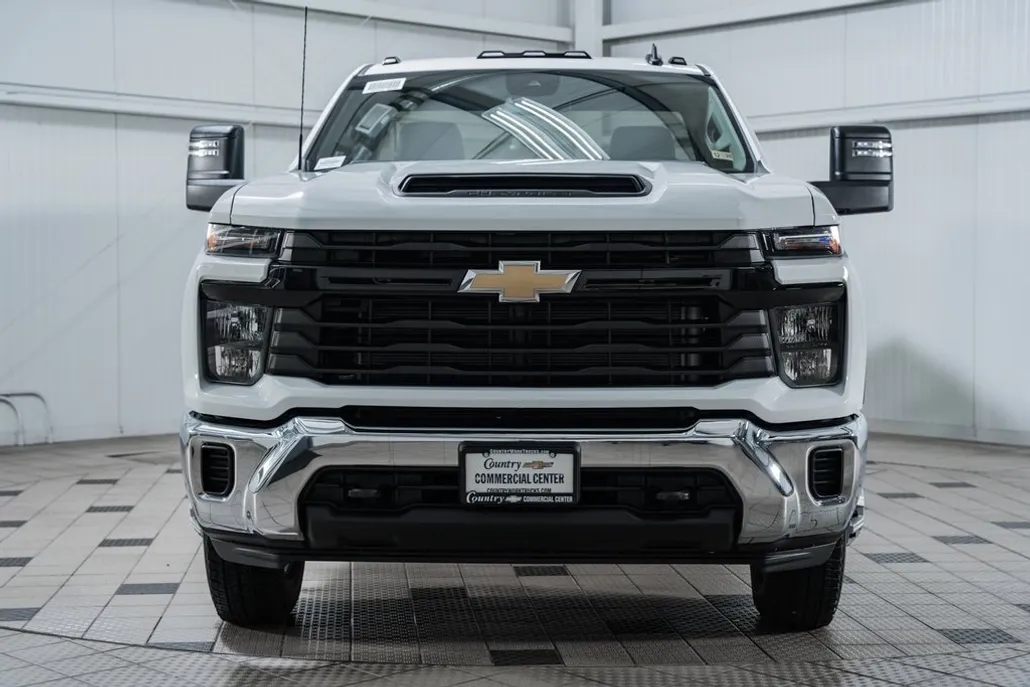 2025 Chevrolet Silverado 3500HD Work Truck photo 1