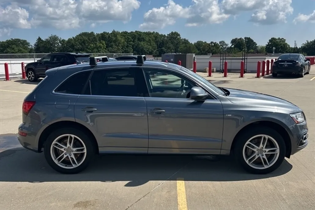 2014 Audi Q5 3.0T Premium Plus photo 1