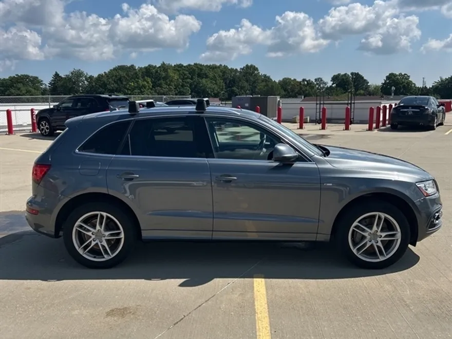 2014 Audi Q5 3.0T Premium Plus photo 1