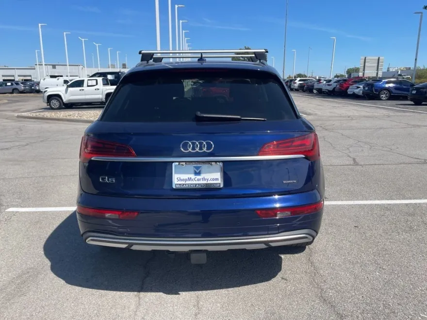 2021 Audi Q5 45 Prestige Premium photo 1